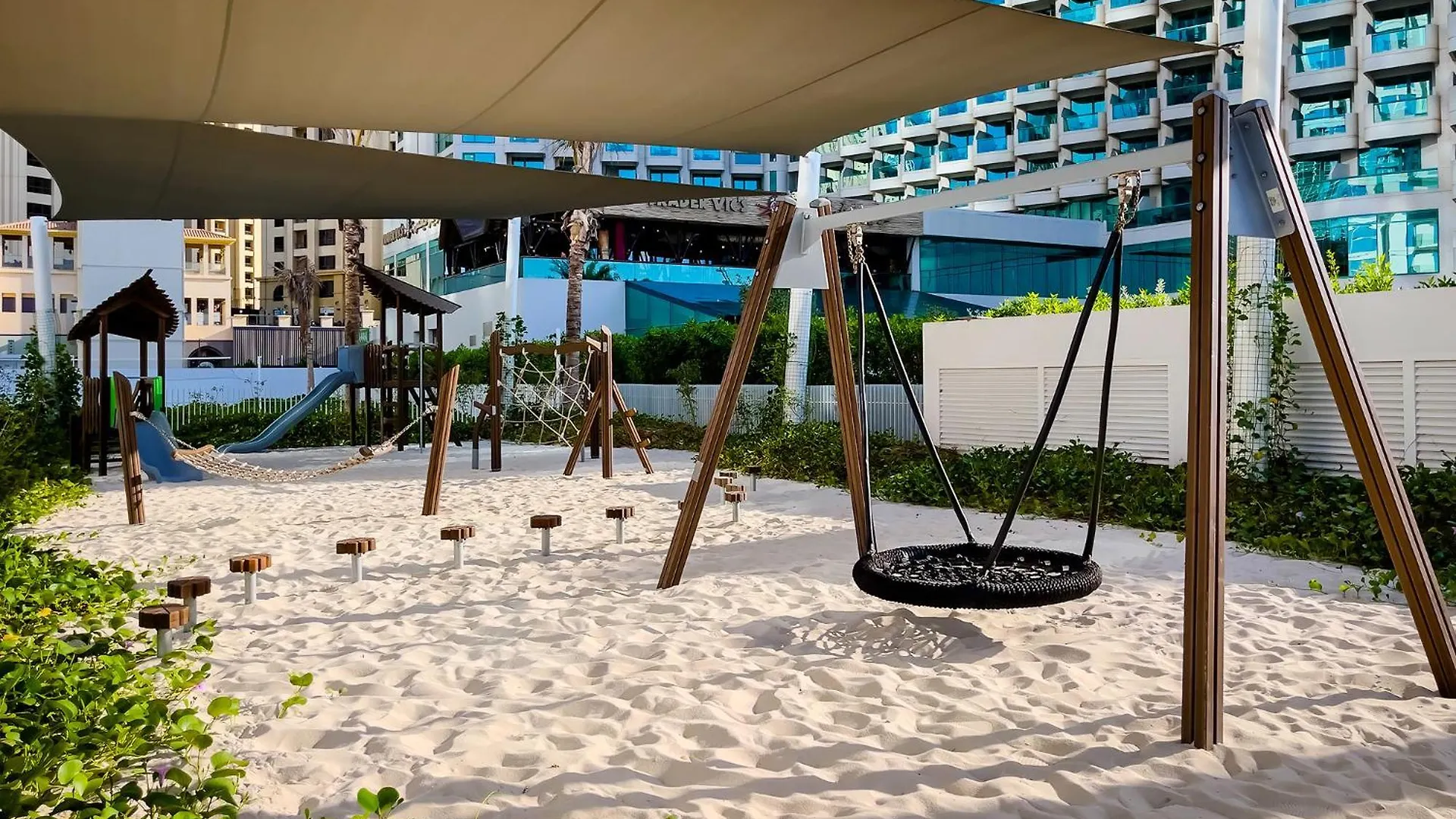 Private Beach La Vie Jbr 2Br Apartments By Stellium Dubai