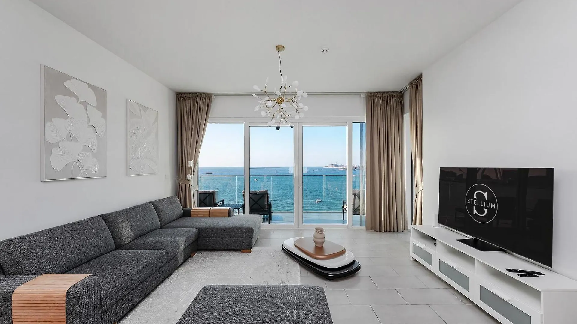 Private Beach La Vie Jbr 2Br Apartments By Stellium Dubai United Arab Emirates