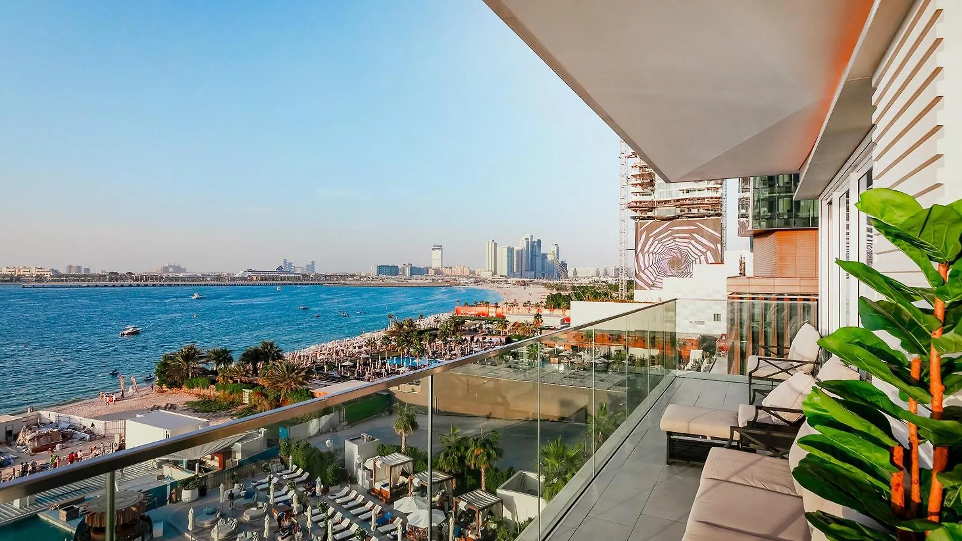 Private Beach La Vie Jbr 2Br Apartments By Stellium Dubai