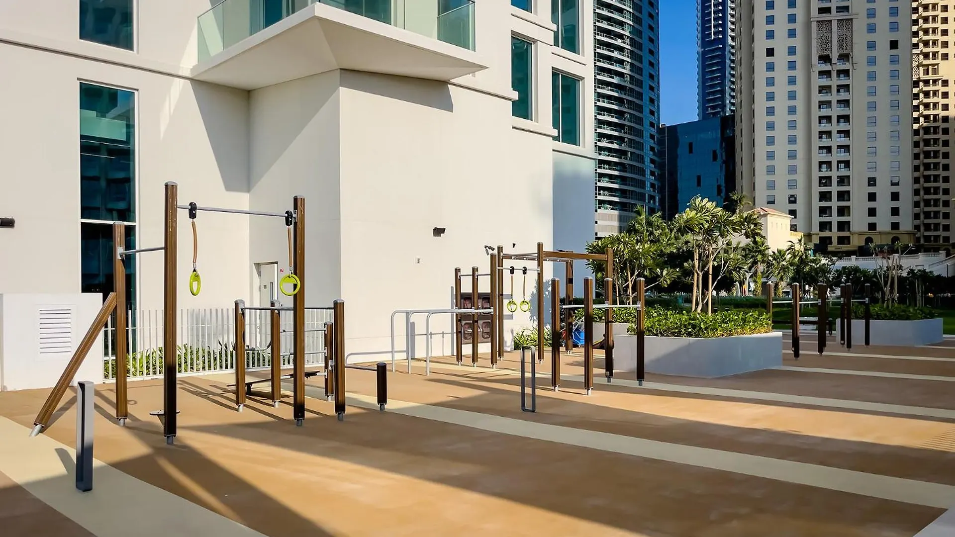 Private Beach La Vie Jbr 2Br Apartments By Stellium Dubai