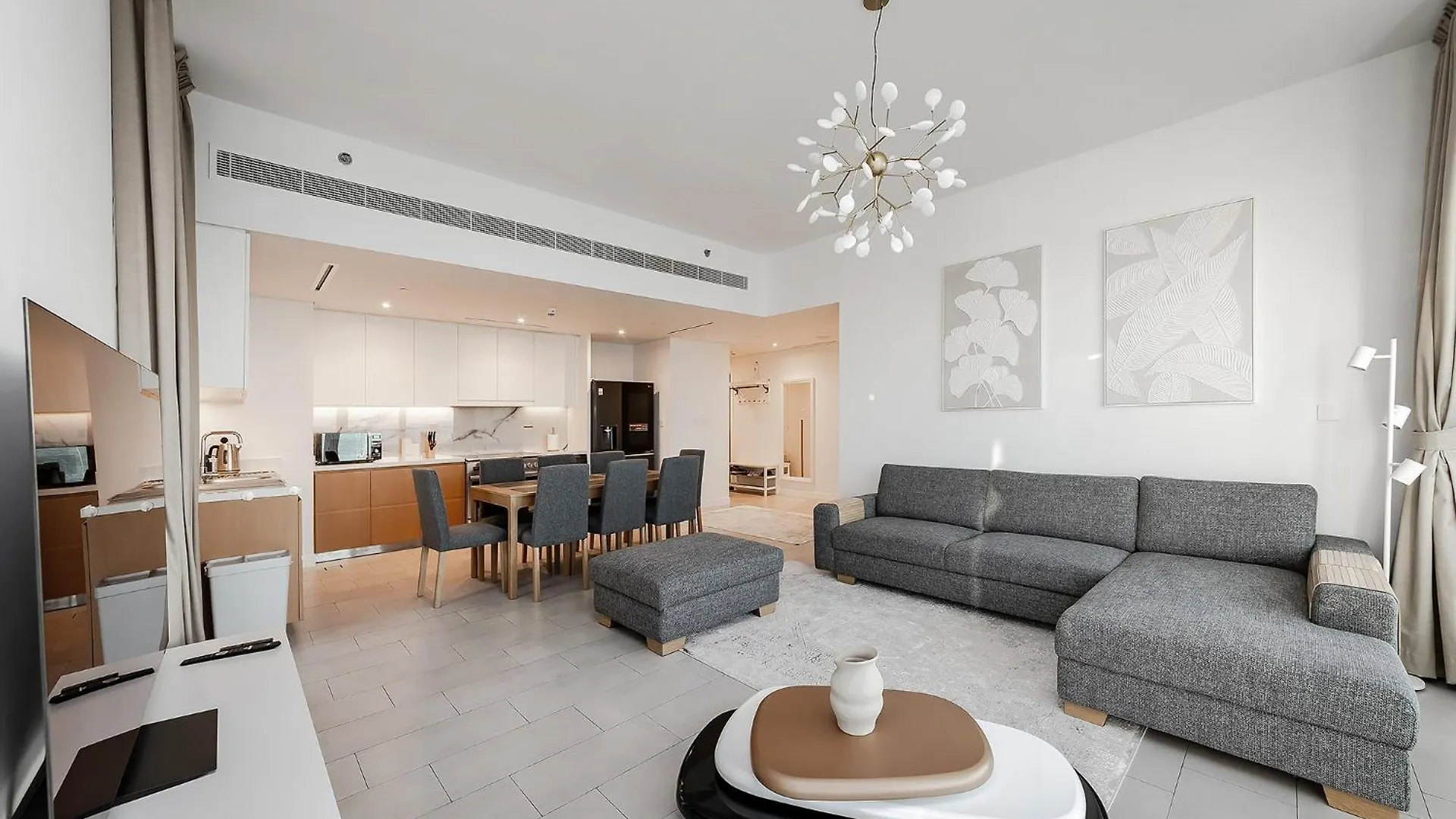 Private Beach La Vie Jbr 2Br Apartments By Stellium Dubai