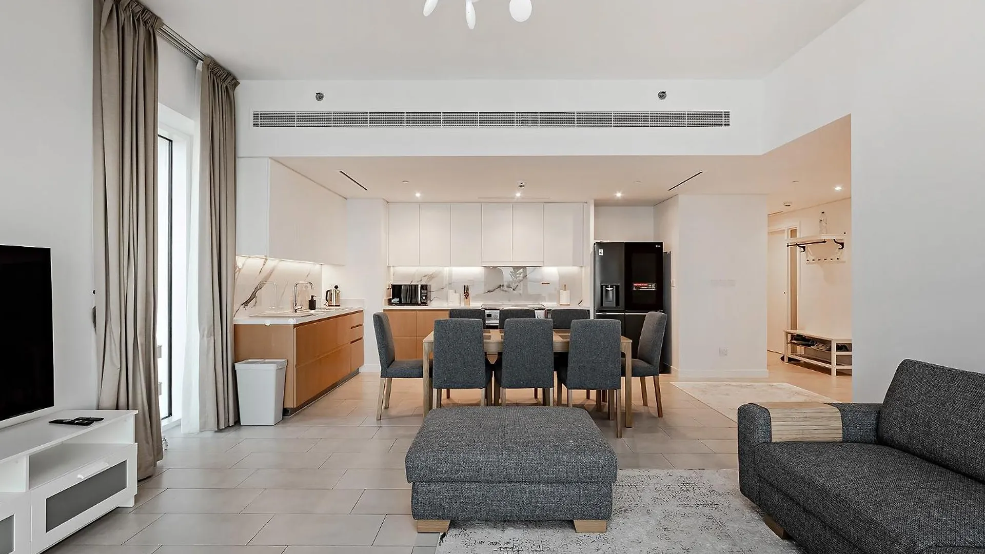 Private Beach La Vie Jbr 2Br Apartments By Stellium Dubai